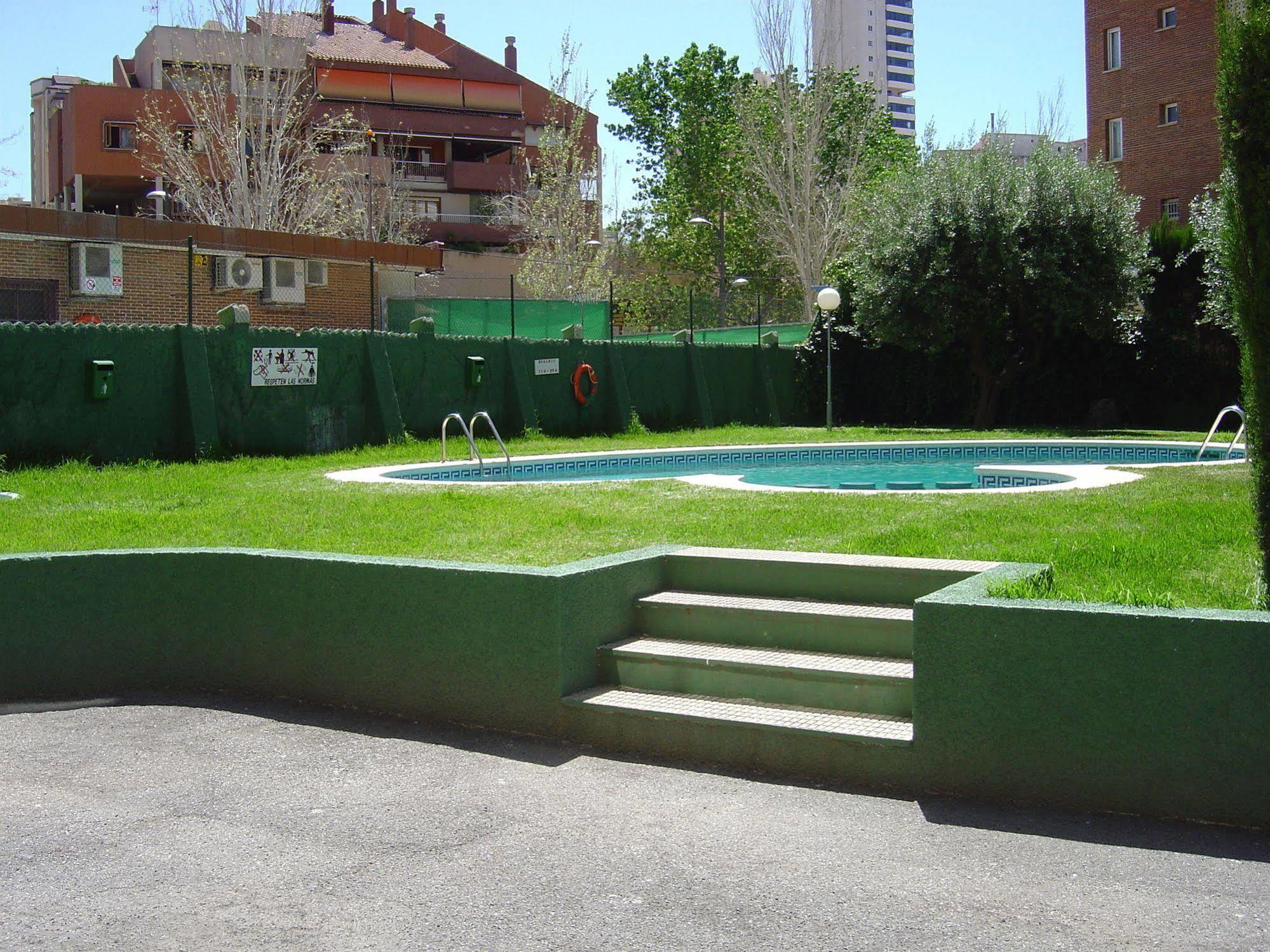 Apartamentos Torre Gerona Benidorm Extérieur photo